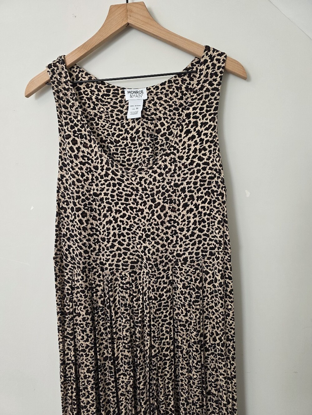 Monroe & Main sleeveless maxi dress leopard print 1X - Picture 2 of 9